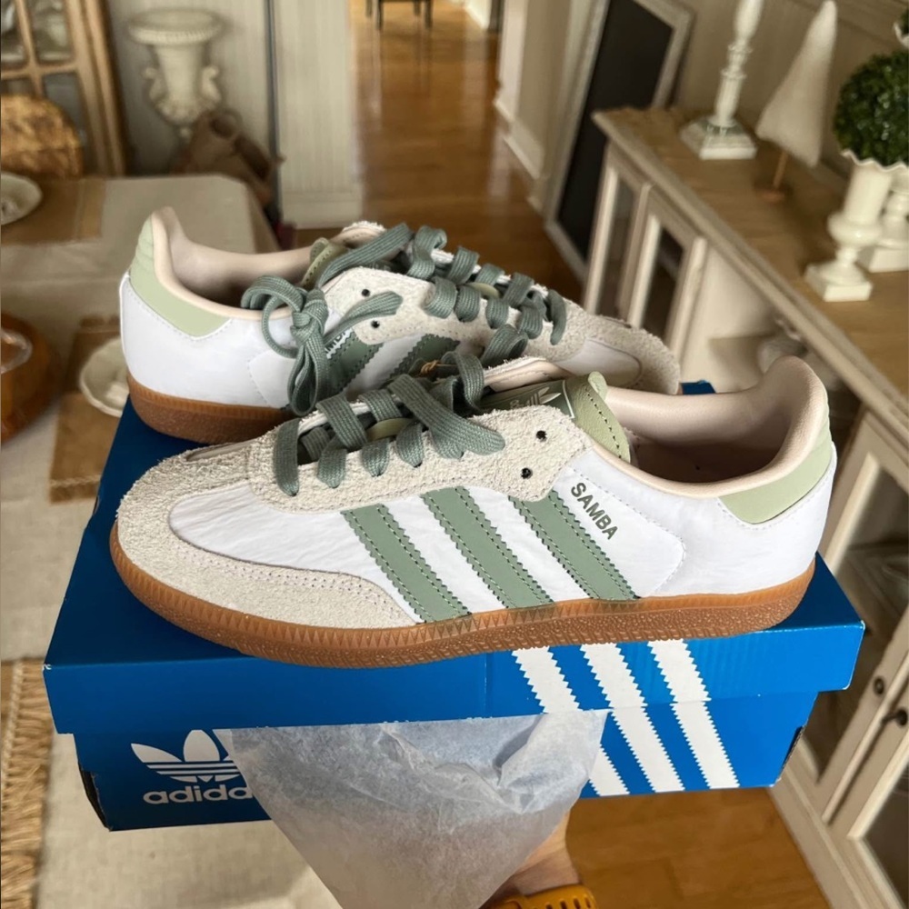 🔥 Adidas Samba OG Silver Green Putty Mauve Women’s Size 4.5 BRAND NEW